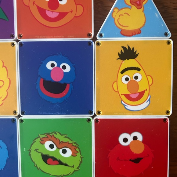 Colorful Sesame Street Magnetic Tiles Set - Picture 2 of 4